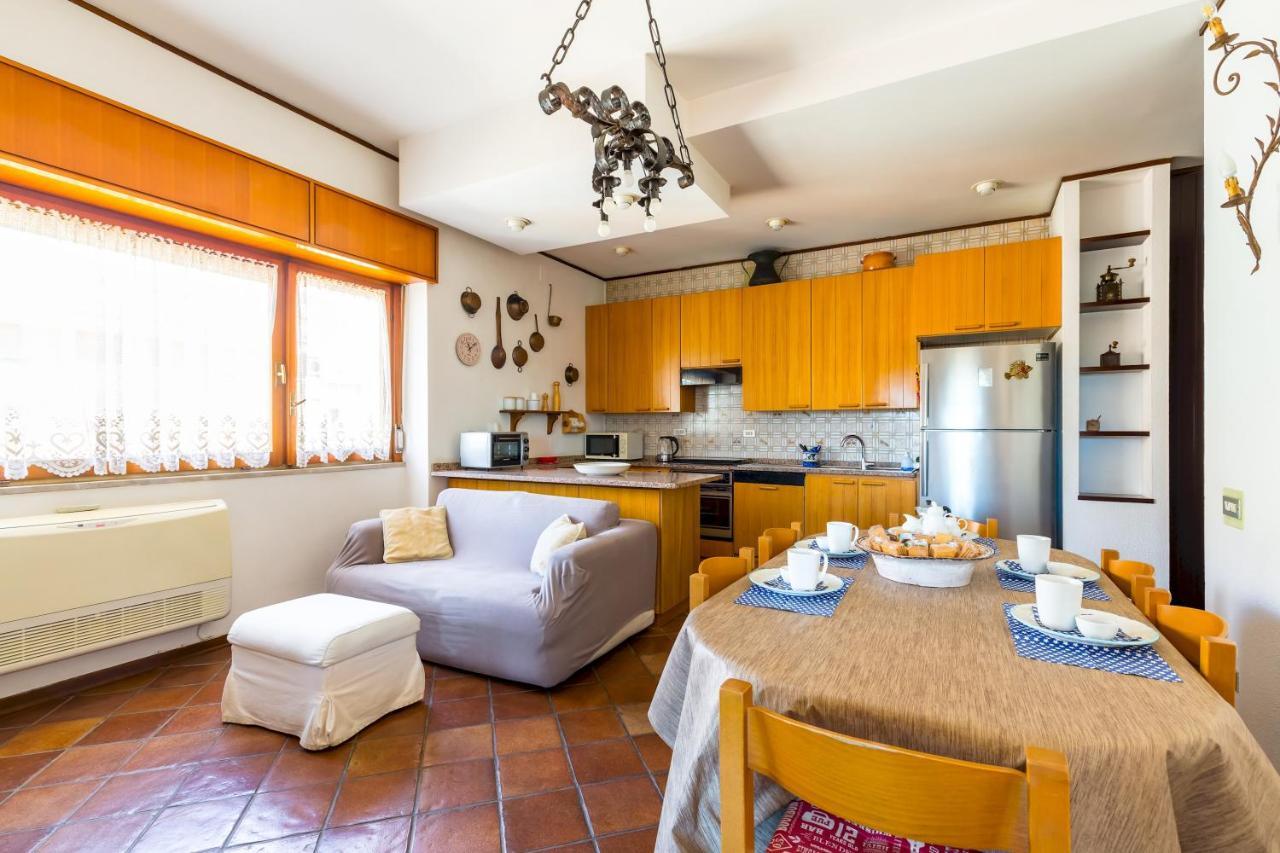 Terrazza 30 By Napoliapartments Екстер'єр фото