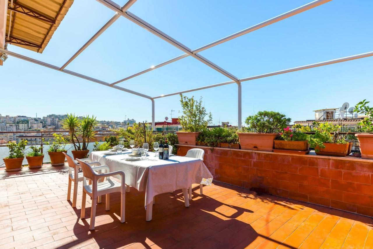 Terrazza 30 By Napoliapartments Екстер'єр фото