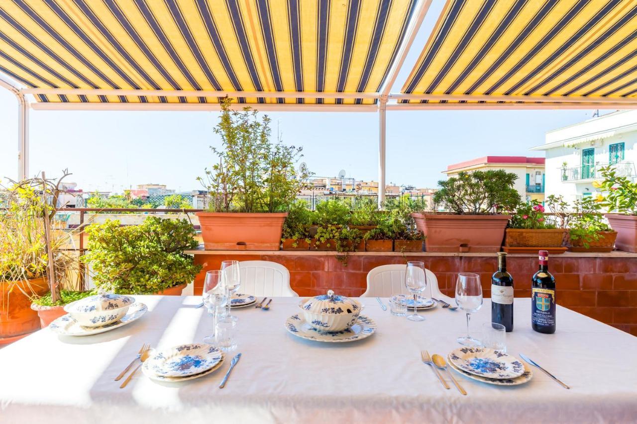Terrazza 30 By Napoliapartments Екстер'єр фото