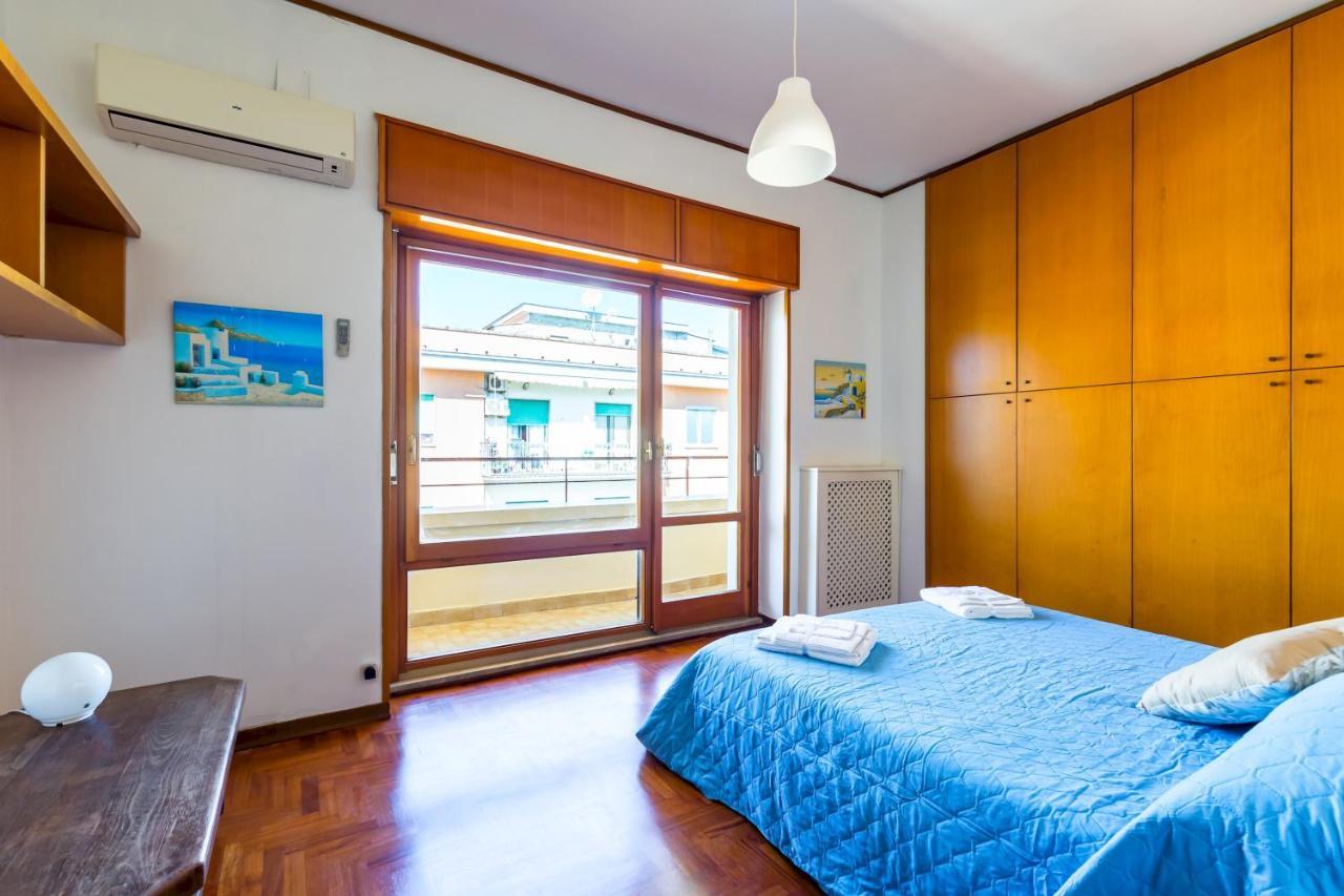 Terrazza 30 By Napoliapartments Екстер'єр фото
