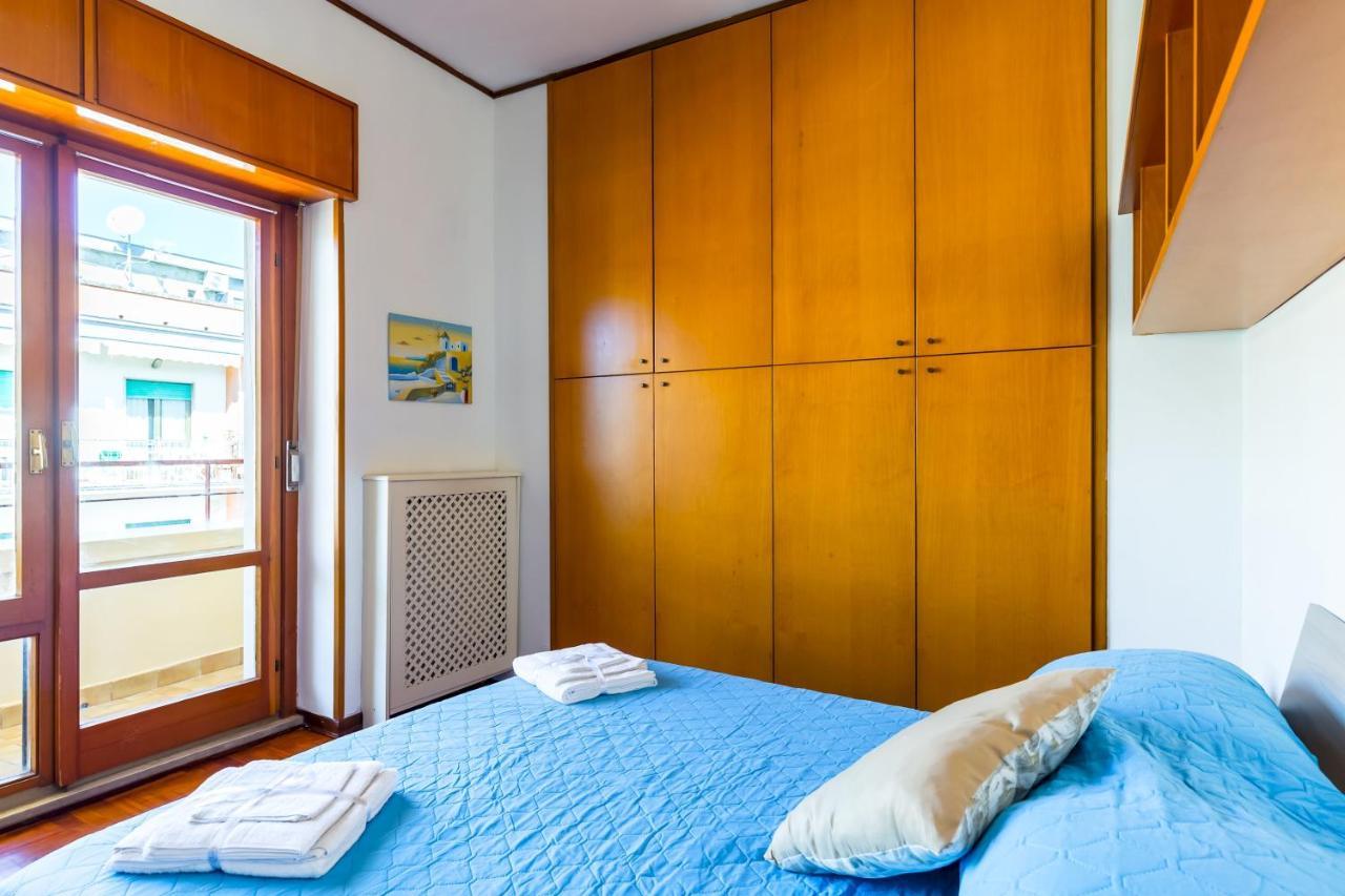 Terrazza 30 By Napoliapartments Екстер'єр фото